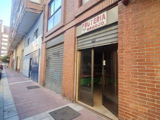 Local comercial en venta en Delicias en Valladolid
