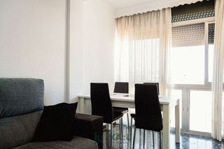 Piso en alquiler en Parque Ayala - Jardín de la Abadía - Huelín en Málaga