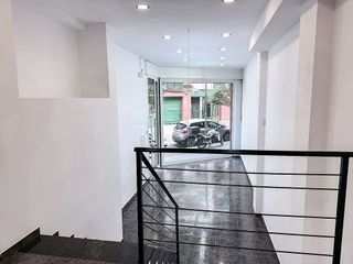 Local comercial en venta en La Salut - Lloreda en Badalona