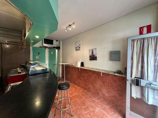 Local comercial en venta en Reyes Católicos en Alcalá de Henares