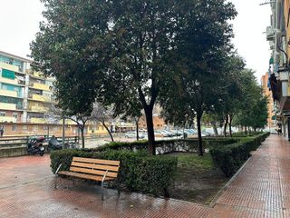 Local comercial en venta en Reyes Católicos en Alcalá de Henares