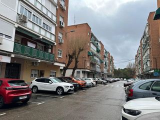 Local comercial en venta en Reyes Católicos en Alcalá de Henares