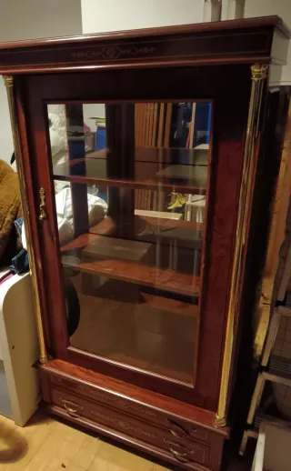 Vitrina Artel acabado Bubinga