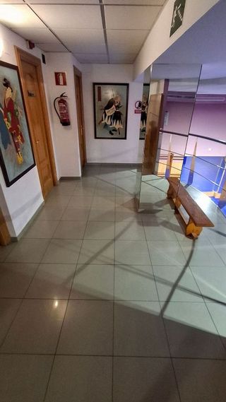 Local comercial en alquiler en Universidad - Los Lirios en Logroño