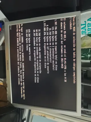 Torre PC Pentium MMX 166MHz Beige