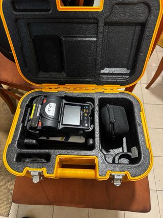 Maquina para cortar fibra optica