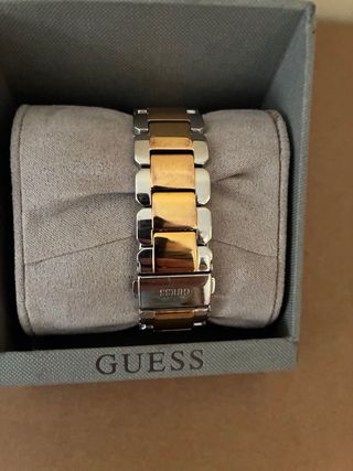 Reloj Guess Mujer Dorado y Plateado