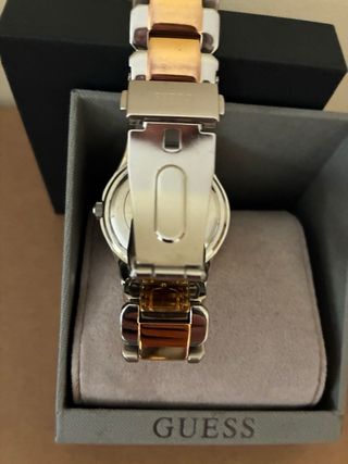 Reloj Guess Mujer Dorado y Plateado