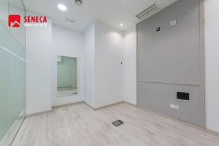 Local comercial en venta en Ciudad Jardín - Zoco en Córdoba
