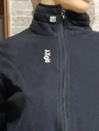 Forro polar Roxy cuello alto negro Talla M