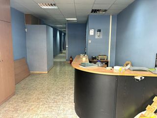 Local comercial en venta en Vinyets - Molí Vell en Sant Boi de Llobregat