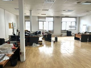 Local comercial en venta en Vinyets - Molí Vell en Sant Boi de Llobregat