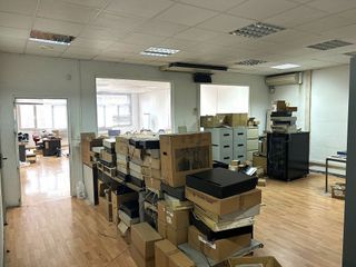 Local comercial en venta en Vinyets - Molí Vell en Sant Boi de Llobregat