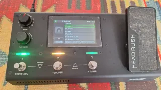 Pedalera Multiefectos Headrush MX5