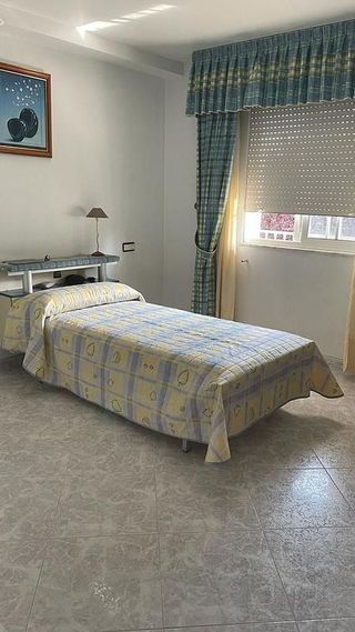 Chalet en alquiler en Vedra