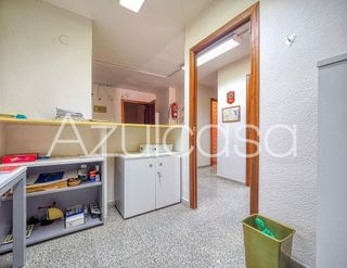 Oficina en venta en Ensanche - Diputación en Alicante