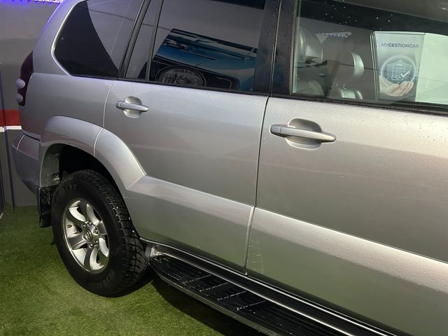 Toyota Land Cruiser 2006