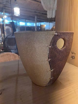 Jarrón Decorativo Beige y Marrón