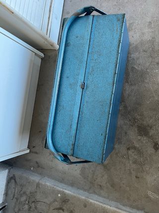 Caja de herramientas azul