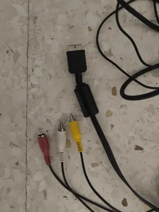 PS2 + Pistola + Mandos + Memorias