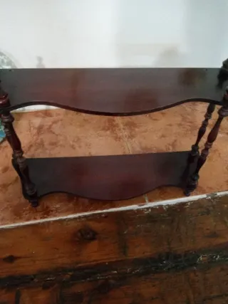 Estantería.Medidas.Alto.40 cm.largo 60 Fondo 17.