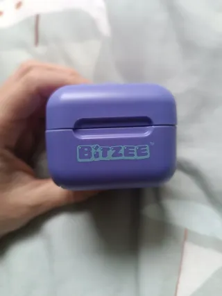 Bitzee Tamagotchi Interactivo