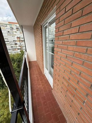 Piso en alquiler en Peñagrande en Madrid