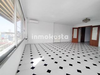 Piso en venta en Pueblo Levante en Benidorm