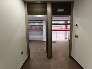 Local comercial en alquiler en Centro en Elche