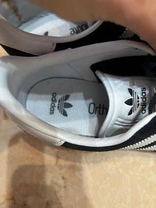 Scarpe Adidas Gazelle nere e bianche