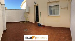Casa adosada en alquiler en Zafra