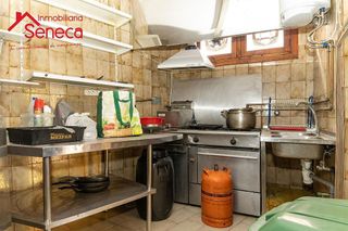 Local comercial en alquiler en Ciudad Jardín - Zoco en Córdoba