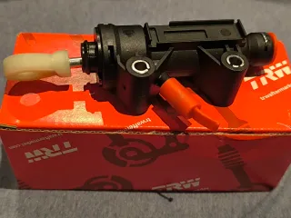 Cilindro Maestro Embrague TRW PND327 BMW