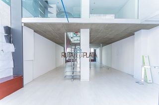 Local comercial en venta en Candelaria - Peña de Francia en Zamora