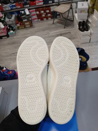 Zapatillas Adidas Stan Smith Blancas y Azules t 40
