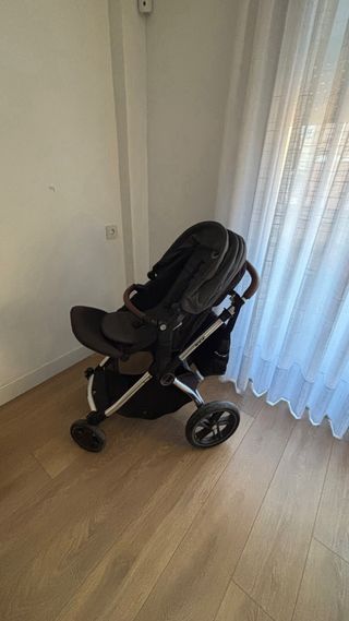 Cochecito, capazo y maxicoxi