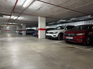 Garaje en venta en Carlos Haya en Málaga