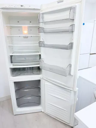 FRIGORÍFICO FAGOR 185CM NOFROST A+++. GARANTÍA