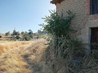 Terreno en venta en Madrigal de la Vera