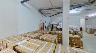 Local comercial en venta en Riu en Santa Coloma de Gramanet