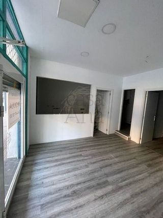 Local comercial en alquiler en San Pedro de Deusto-La Ribera en Bilbao