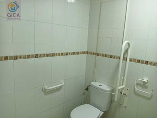 Local comercial en venta en La Granja-La Colina-Los Pastores en Algeciras