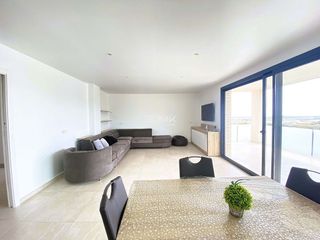 Piso en alquiler en Camps Blancs en Sant Boi de Llobregat