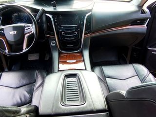 CADILLAC ESCADALE XL LARGO  PLATINUM 426CV 7 plaz