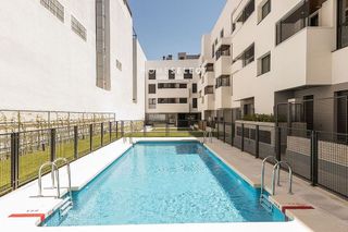 Piso en alquiler en Cuatro Caminos en Madrid