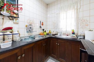 Chalet en venta en Santa Maria de Trassierra en Córdoba