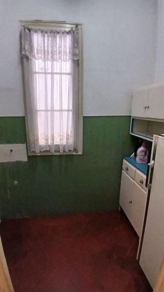 Edificio en venta en La Torrassa en Hospitalet de Llobregat, L´