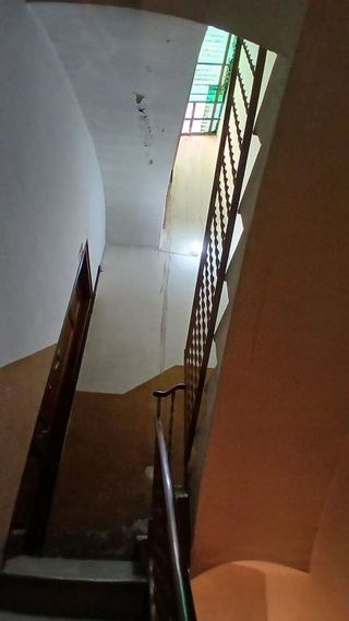 Edificio en venta en La Torrassa en Hospitalet de Llobregat, L´