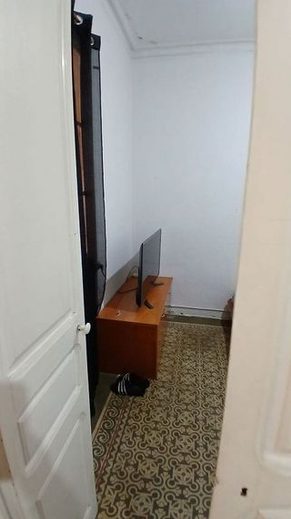 Edificio en venta en La Torrassa en Hospitalet de Llobregat, L´