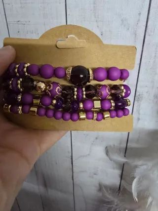 Conjunto 4 Pulseras Moradas y Doradas